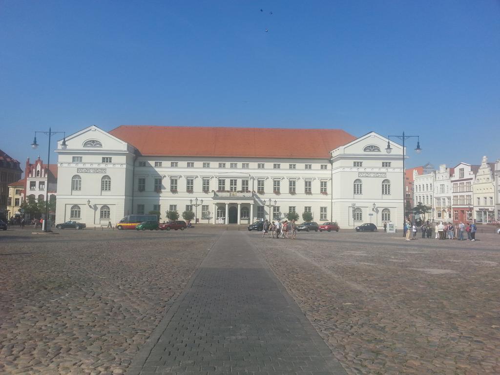 Pension Am Wassertor Wismar Ngoại thất bức ảnh
